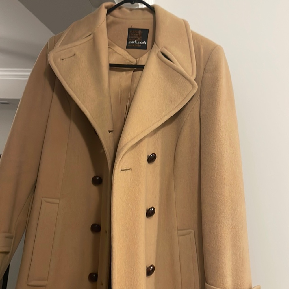 Mackintosh peacoat